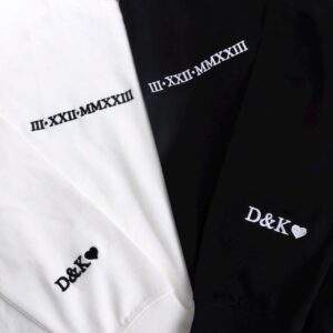 Sweatshirt Couple Personnalisé — Date & Initiales