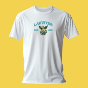 Larvitar Plush Guard | Pokemon | T-shirt brodé